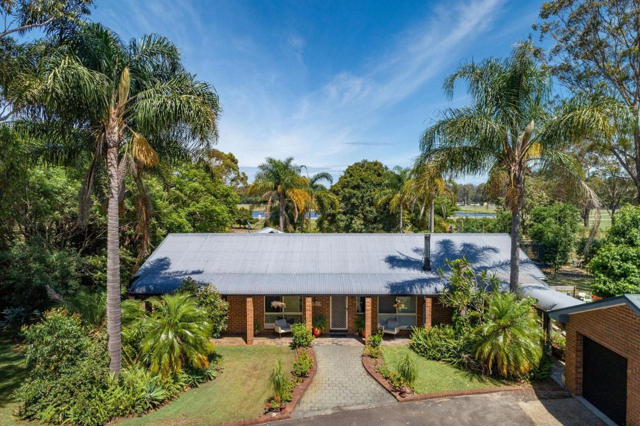 Tulloch Estate Villa Tuncurry Exterior photo